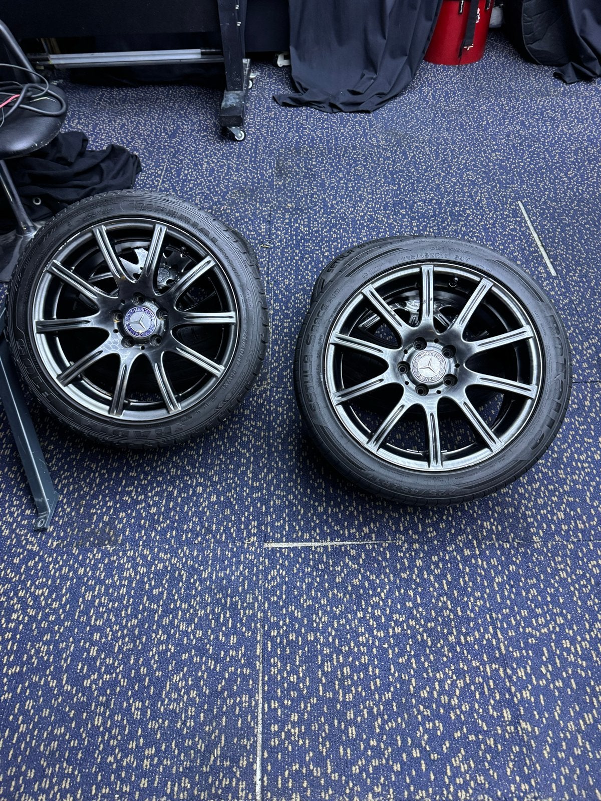 Mercedes velgen en banden 5x112 - 17 inch, Auto-onderdelen, Ophalen, Gebruikt, Banden en Velgen, 17 inch
