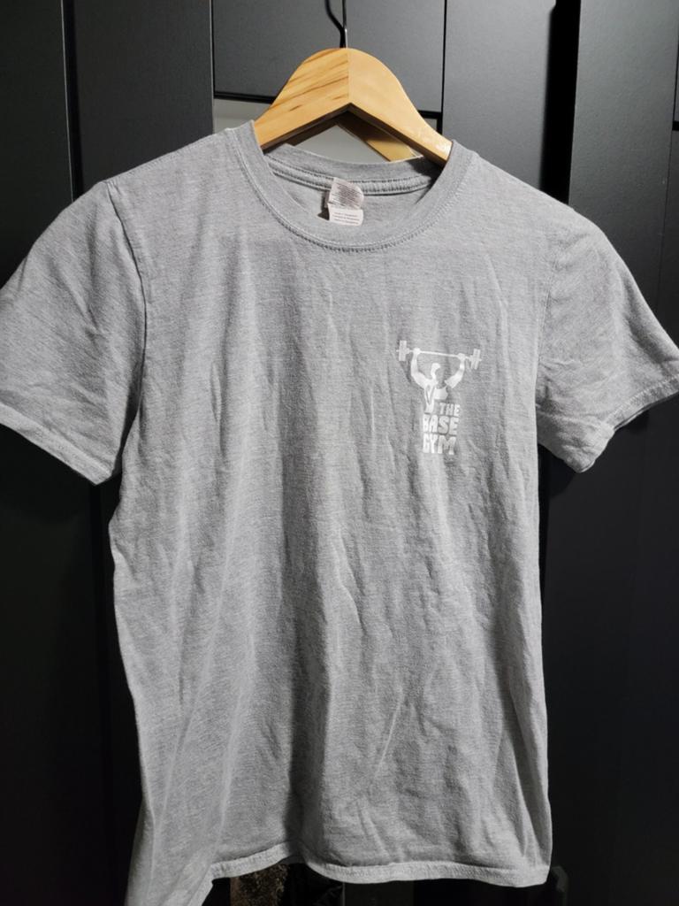 Sport shirt maat S, Kleding | Dames, T-shirts, Ophalen of Verzenden, Zo goed als nieuw, Maat 38/40 (M), Korte mouw