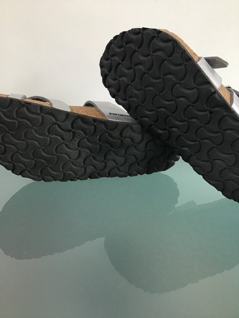 Birkenstock 36 zilver | Mayari slippers | Gratis verzenden, Slippers, Overige kleuren, Verzenden, Zo goed als nieuw