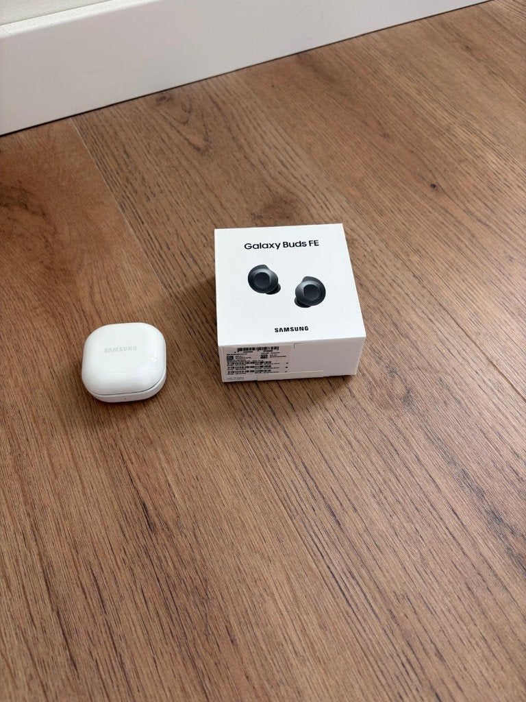 Samsung Galaxy Buds FE - Zo goed als nieuw, In-ear, Ophalen of Verzenden, Zo goed als nieuw, Zwart