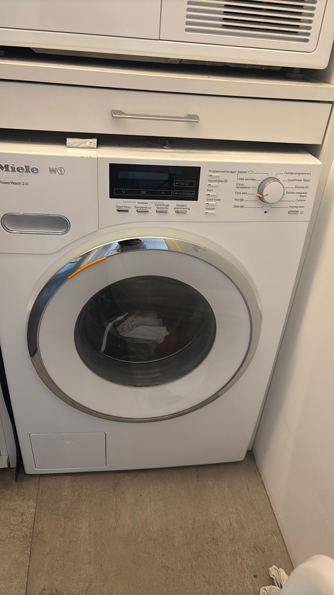 Miele W1 PowerWash 2.0 Wasmachine (, Ophalen, 1200 tot 1600 toeren, 8 tot 10 kg, Zo goed als nieuw