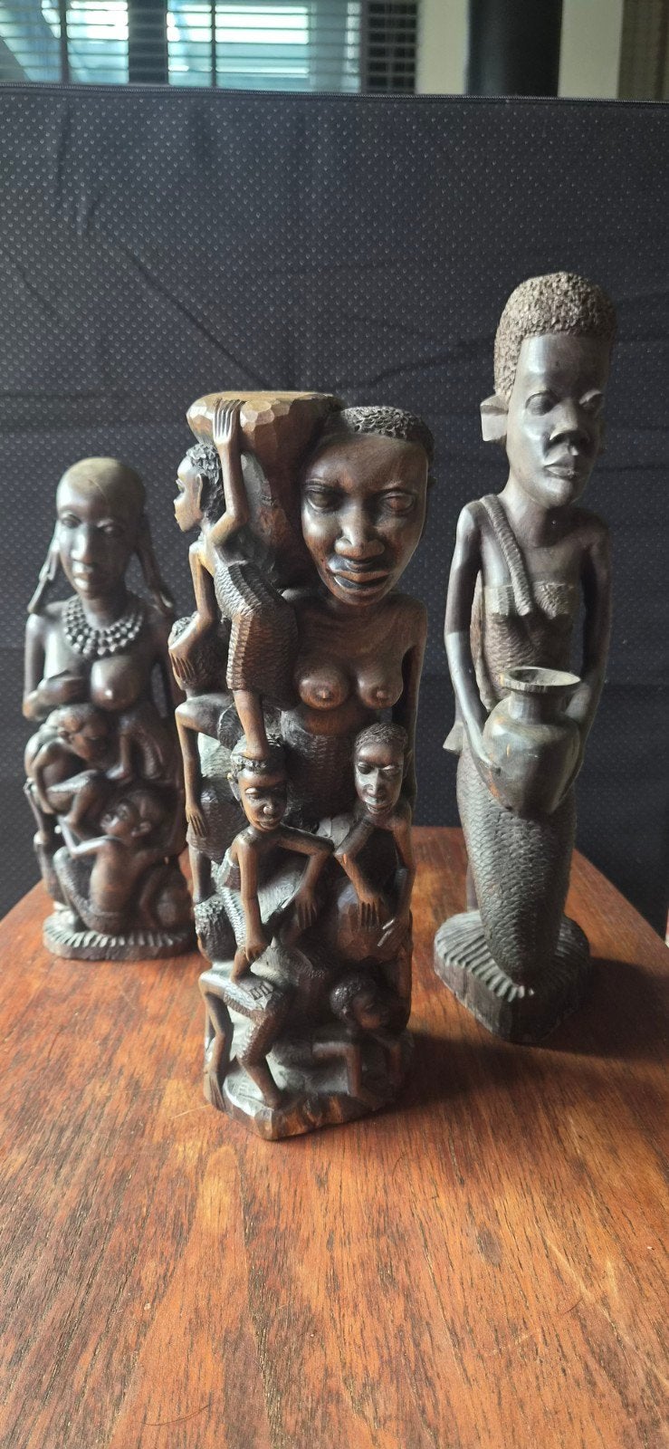 Ebbenhouten handgesneden beelden uit Tanzania helemaal gaaf., Antiek en Kunst, Ophalen of Verzenden, Handgemaakt, Hout, Afrika