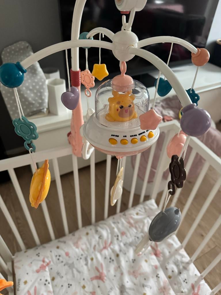 Baby Mobiel met Afstandsbediening en Muziek, Kinderen en Baby's, Boxen, Ophalen of Verzenden, Zo goed als nieuw