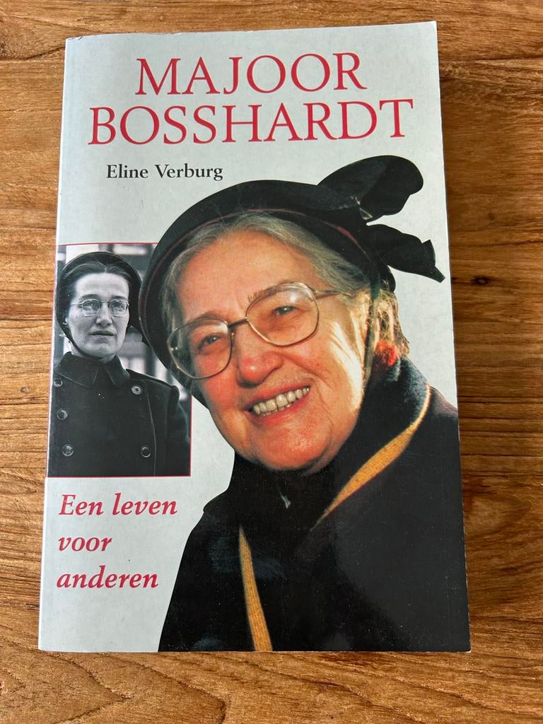 Majoor Bosshardt: Een leven voor anderen - Eline Verburg, Boeken, Ophalen of Verzenden, Gelezen, Religie