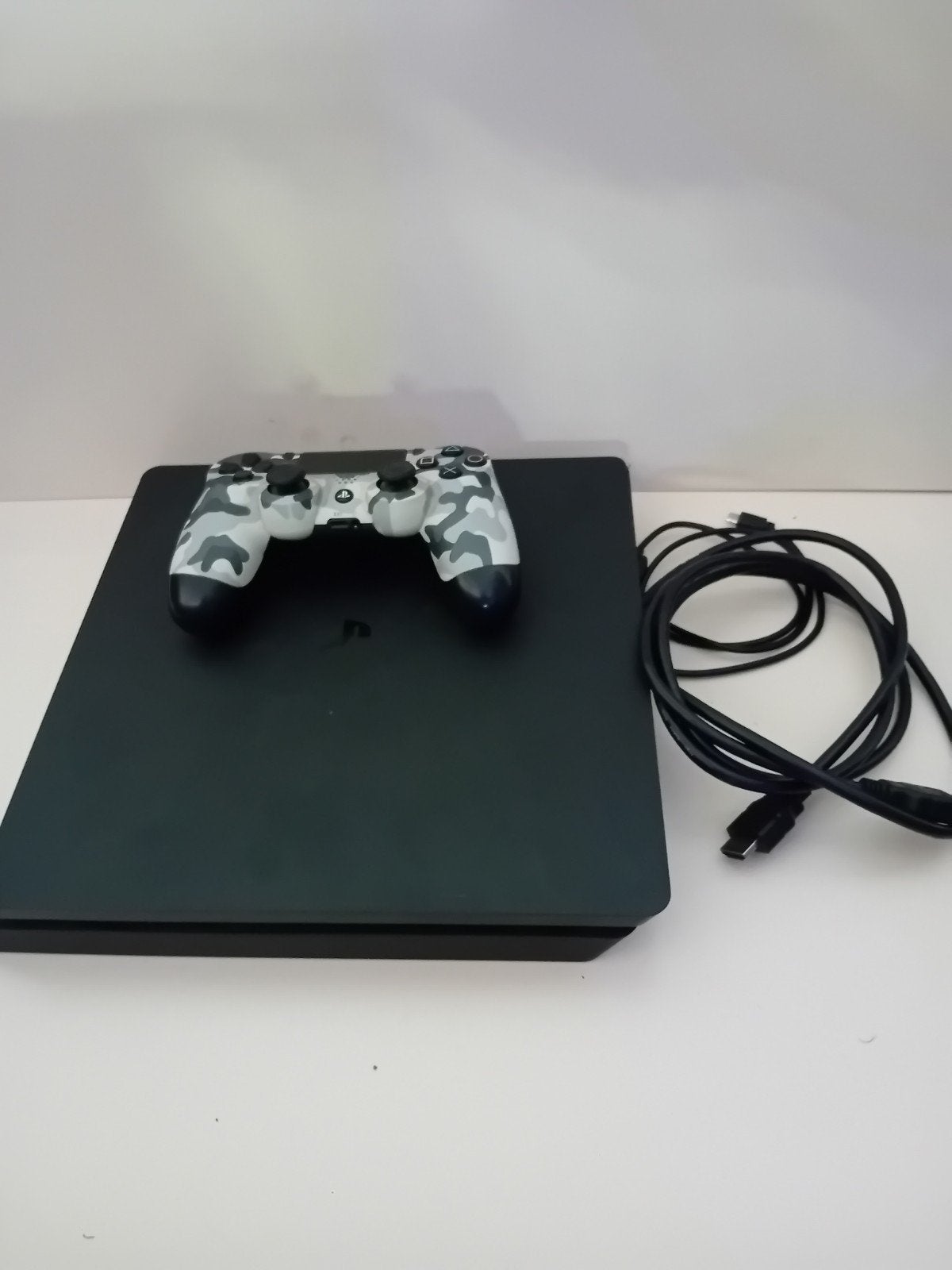 PS4 1tb geheugen, Spelcomputers en Games, Spelcomputers | Sony PlayStation 4, Ophalen, Zo goed als nieuw, 1 TB, Met 1 controller