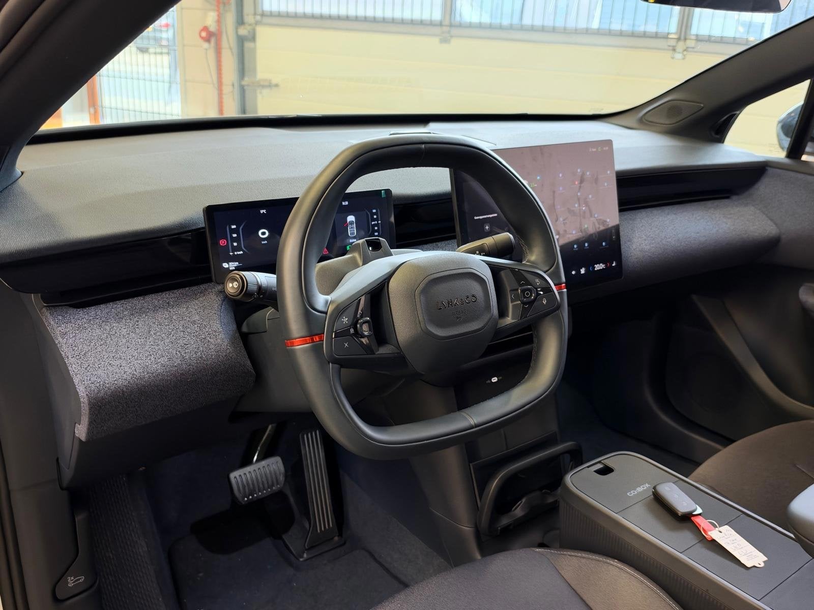 Lynk & Co 02 Core 66 kWh Stoelverwarming, Apple CarPlay, Ach, Auto's, Automaat, Dealer onderhouden, Achterwielaandrijving, Verwarmde buitenspiegels