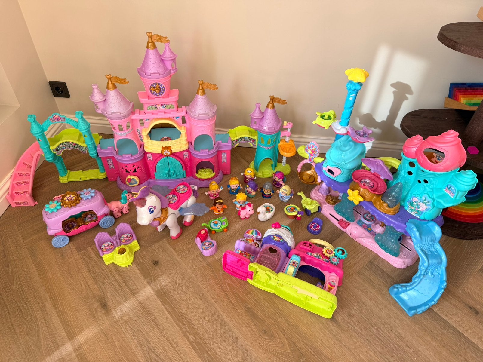 Vtech vrolijke vriendjes princessen kasteel, Ophalen, Gebruikt