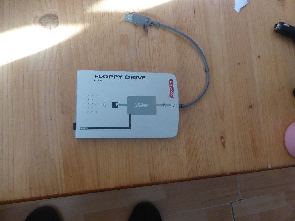 T.k. Floppy Drive., Ophalen of Verzenden, Sitecom, Docking station, Gebruikt