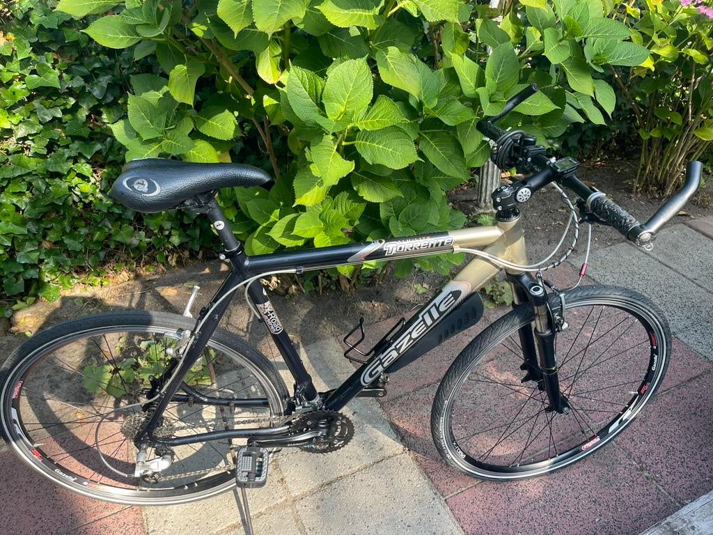 Lichte sportieve gazelle torrente herenfiets, Fietsen en Brommers, Ophalen, 28 inch, Vering, Zo goed als nieuw
