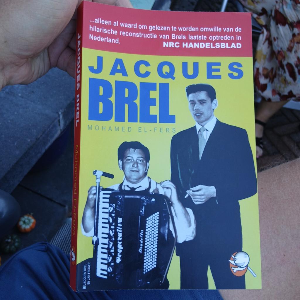 Jacques Brel - Biografie, Ophalen of Verzenden, Zo goed als nieuw, Artiest