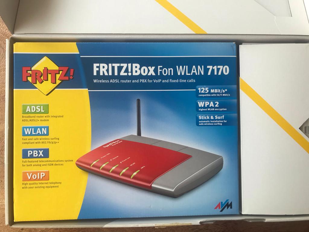 FRITZ!Box Fon WLAN 7170 ADSL Router & PBX, Ophalen of Verzenden, Zo goed als nieuw, Modem