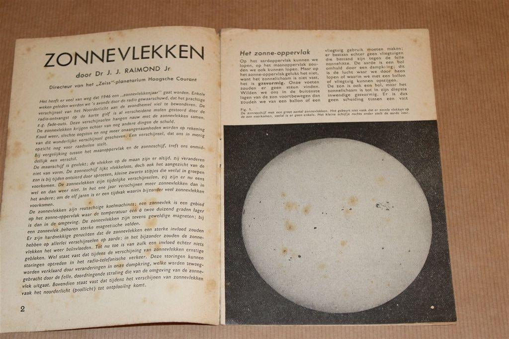 Zonnevlekken [1946] — Rijk Geïllustreerd — Vintage Boekje, Ophalen of Verzenden, Gelezen