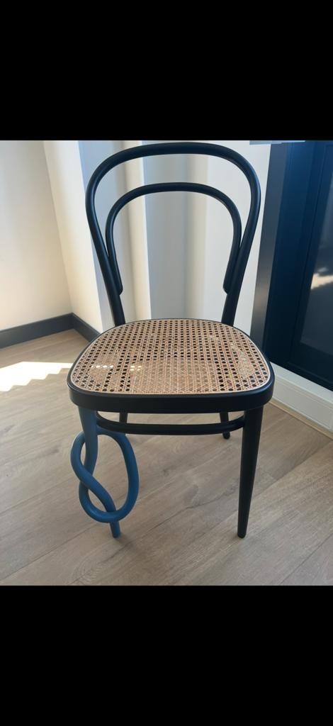 Thonet 214 K Stoel - Gebogen Beukenhout met Knoopdetail, Ophalen of Verzenden