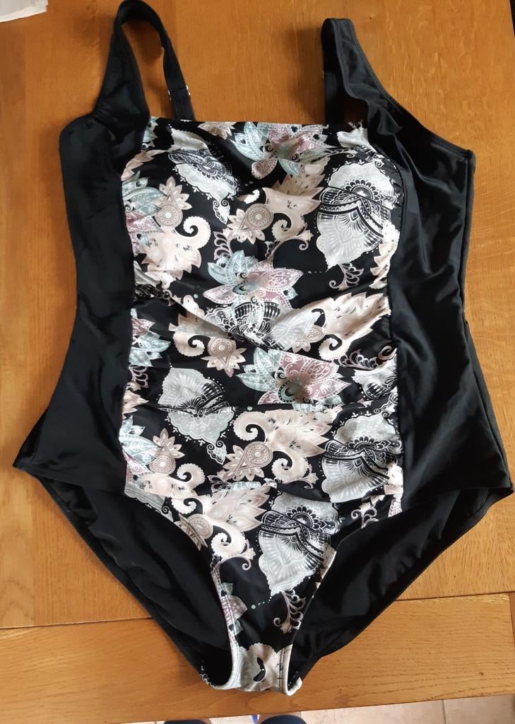Bpc select badpak maat 48 cup d e, Kleding | Dames, Ophalen of Verzenden, Zo goed als nieuw, Zwart, Badpak