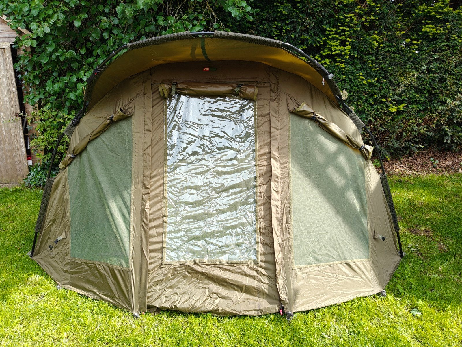 JRC Defender Peak Bivvy 1 Man inclusief wrap, Watersport en Boten, Hengelsport | Karpervissen, Ophalen of Verzenden, Zo goed als nieuw