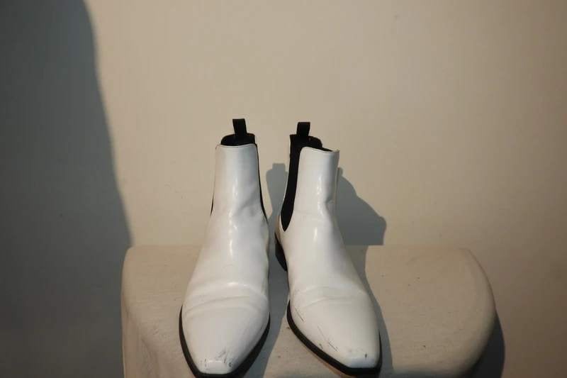 Prada witte leren laarzen elastisch deel merk druk mt 39, Kleding | Dames, Schoenen, Prada, Verzenden, Wit, Lage of Enkellaarzen