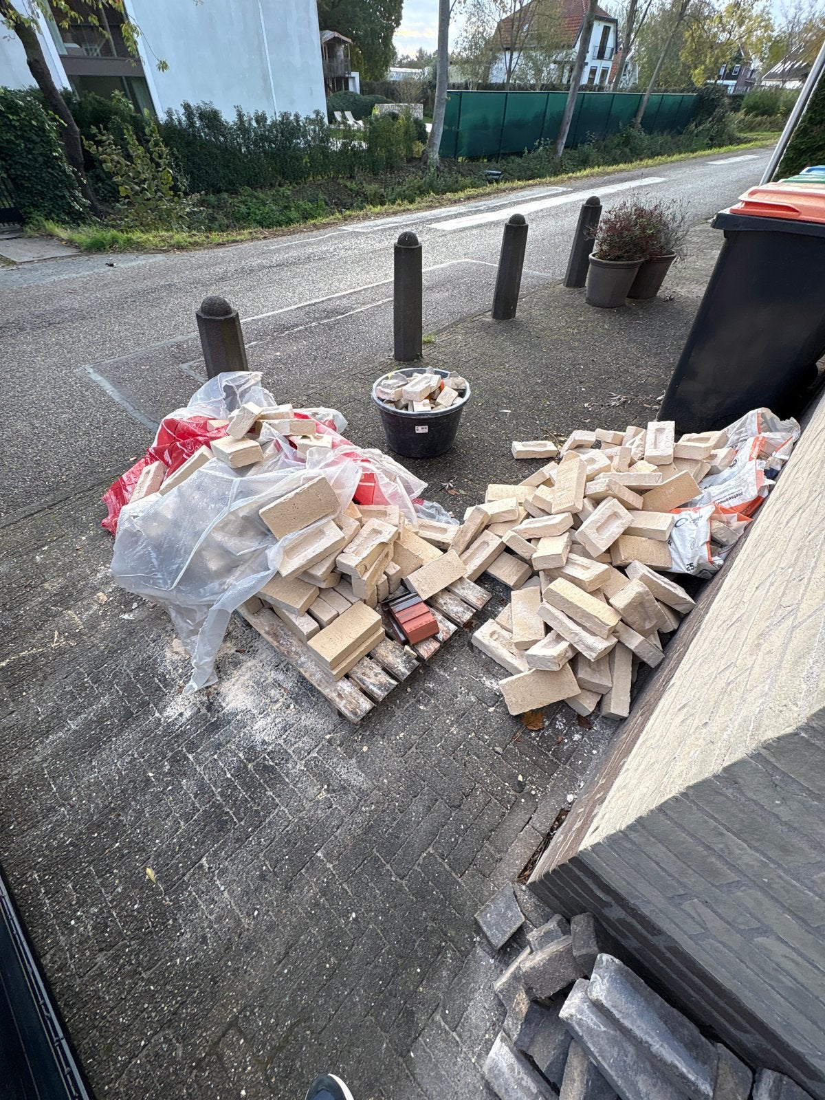 Gratis metselstenen, Doe-het-zelf en Verbouw, Ophalen, Gebruikt, Kalkzandstenen