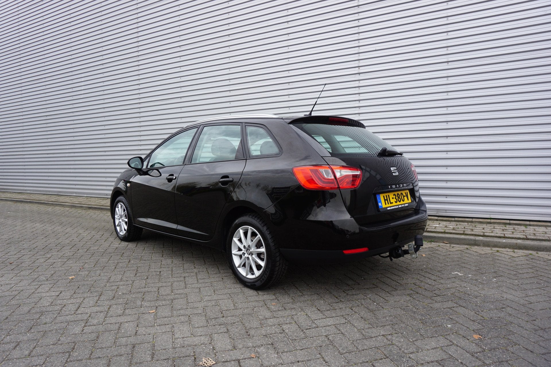 SEAT Ibiza ST 1.0 EcoTSI Style Connect AUTOMAAT - Airco / Na, Auto's, Stof, Gebruikt, Euro 6, 580 kg