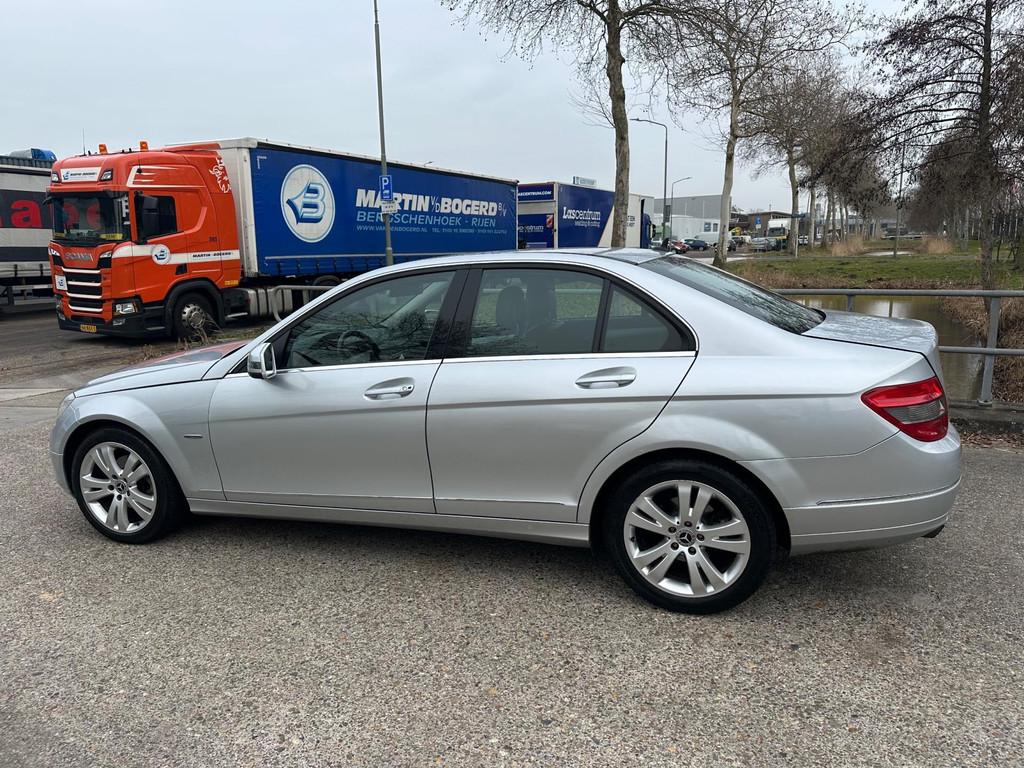 Mercedes-Benz C-klasse 180 CGI BlueEFFICIENCY Business Class, Automaat, Achterwielaandrijving, 1796 cc, Sedan
