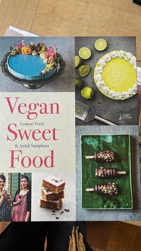 Vegan sweet, Verzenden, Zo goed als nieuw
