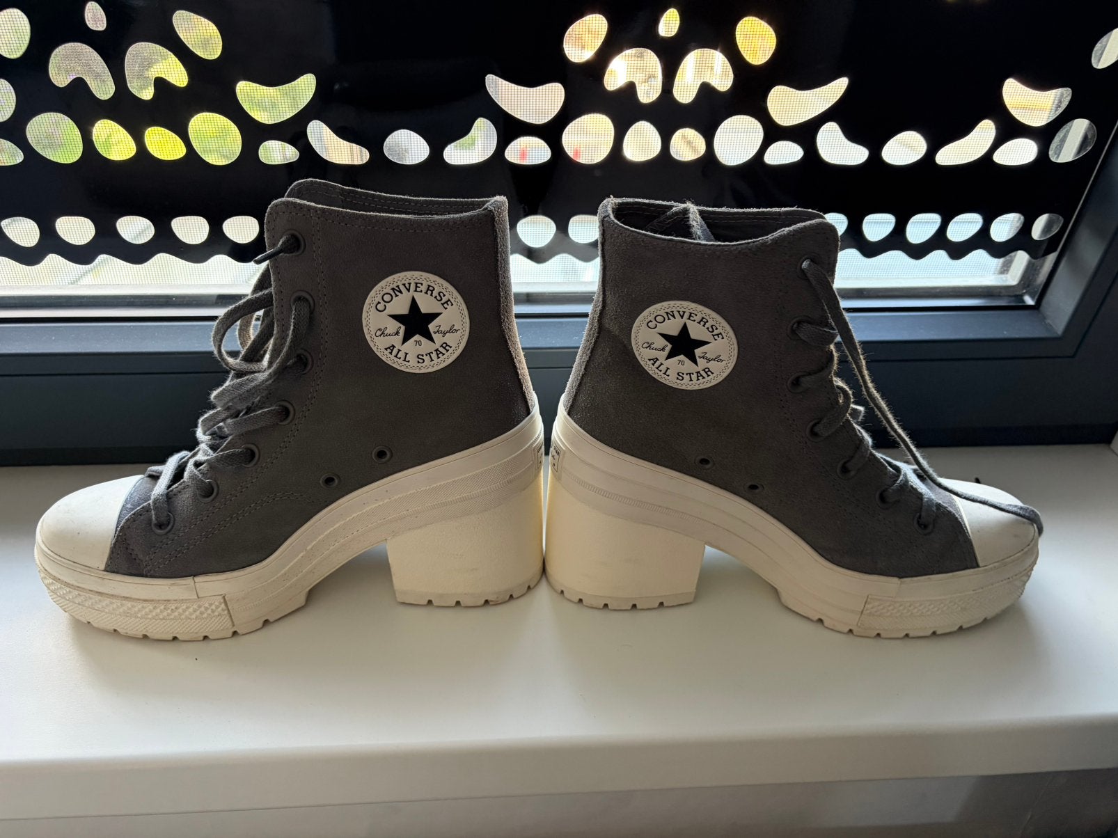 Converse allstars 39, Kleding | Dames, Schoenen, Ophalen of Verzenden, Zo goed als nieuw, Grijs, Sneakers of Gympen