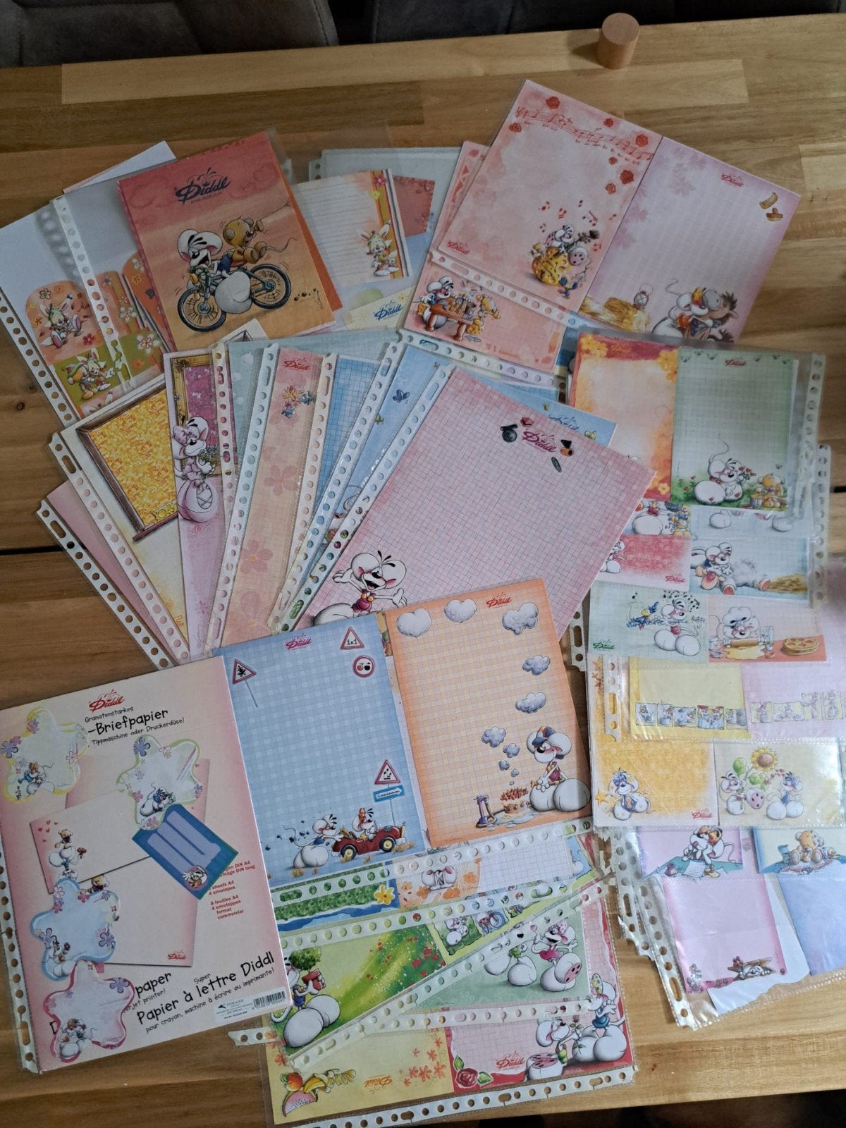 Grote collectie Diddl briefpapier en enveloppen, Ophalen of Verzenden, Verschillende figuren, Gebruikt, Papier, Kaart of Schrift