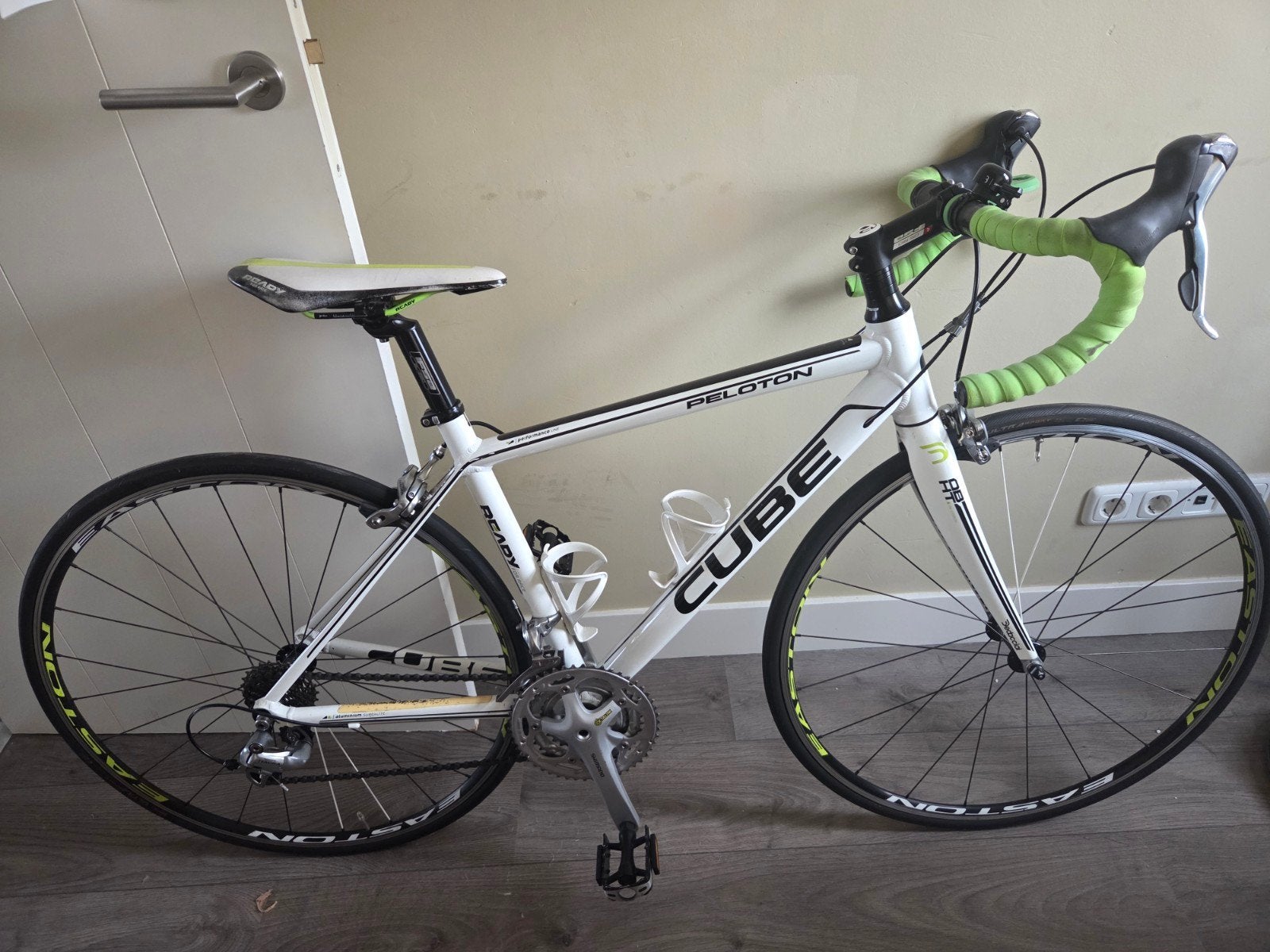 Cube Peloton Racefiets - Shimano Tiagra - Zo goed als nieuw, Fietsen en Brommers, Fietsen | Racefietsen, 28 inch, Velgrem, Aluminium