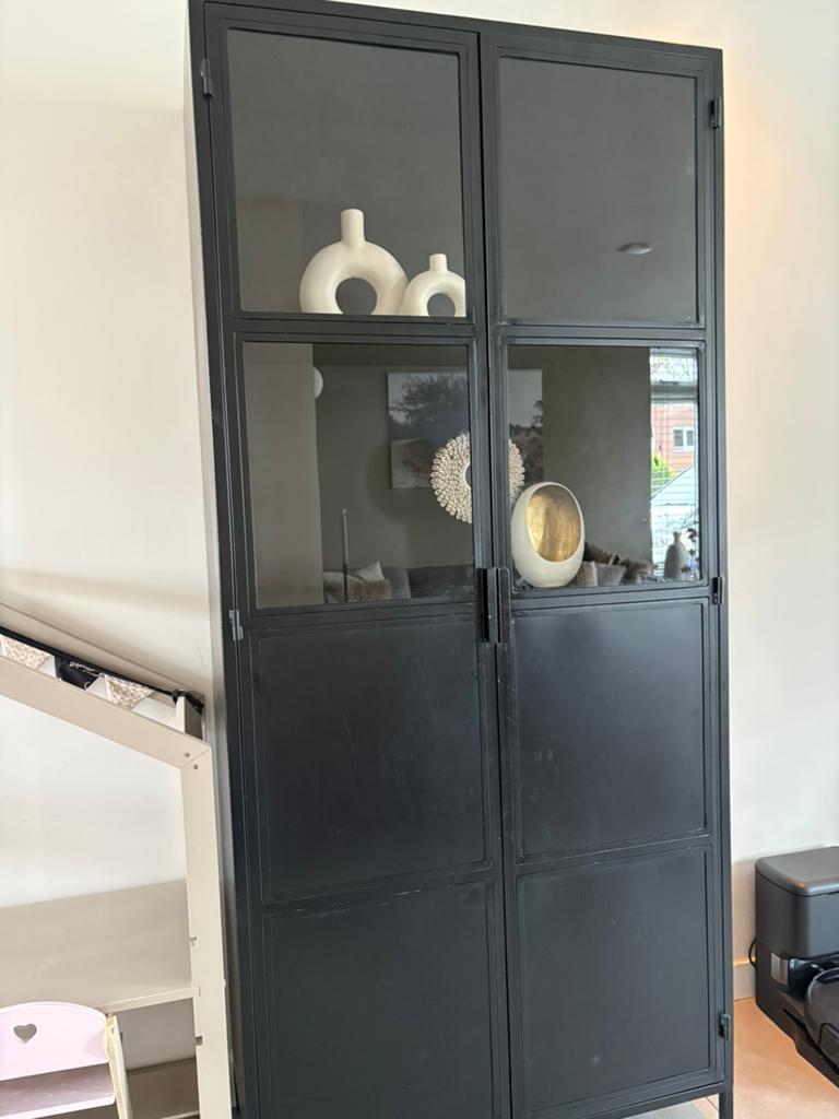 Zwart metalen kast + televisie meubel, Ophalen, 50 tot 100 cm, Zo goed als nieuw, Minder dan 100 cm