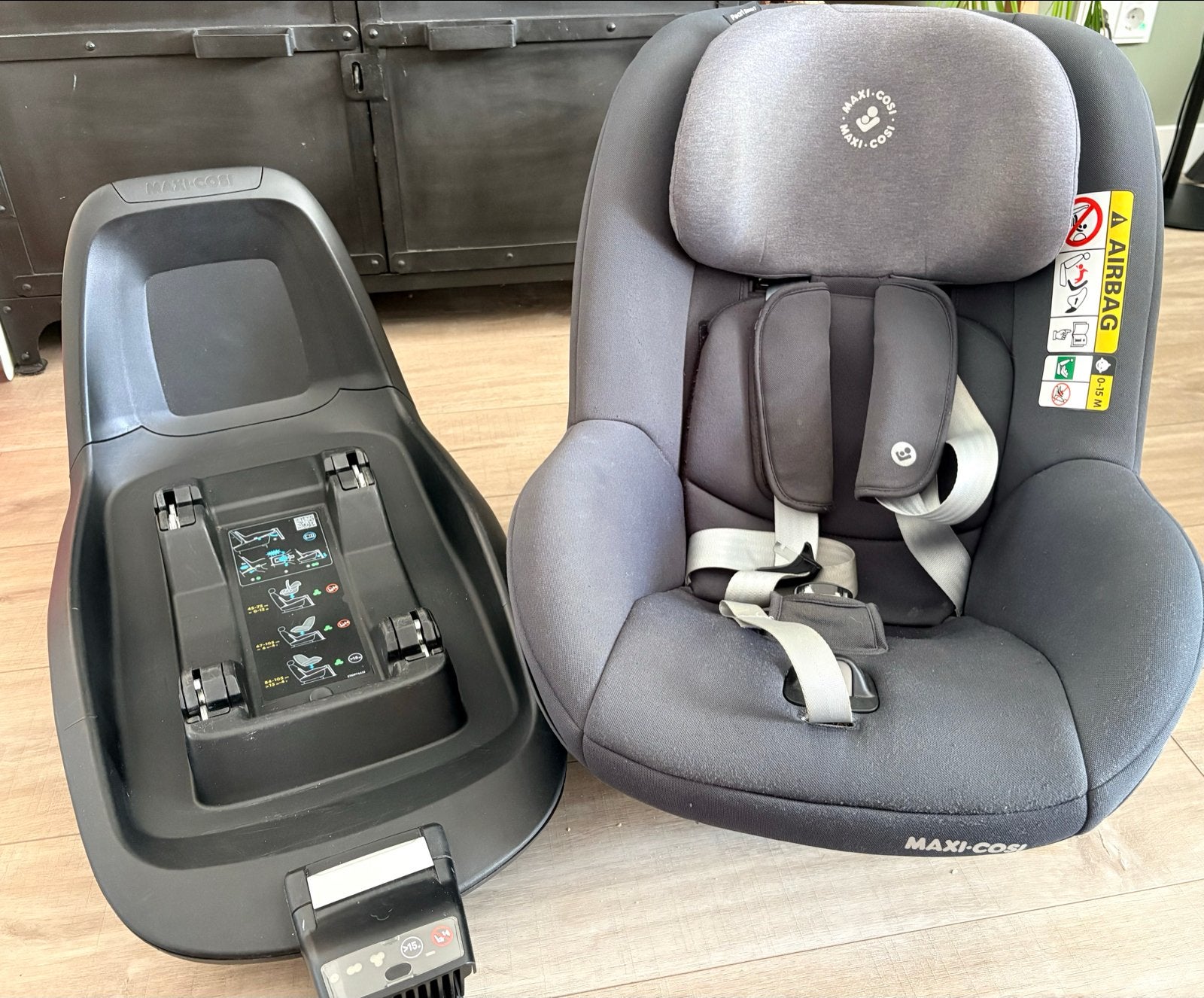 Maxi Cosi Pearl Smart Autostoel met 2wayFix Base, Ophalen, Gebruikt, Verstelbare rugleuning, 9 t/m 18 kg