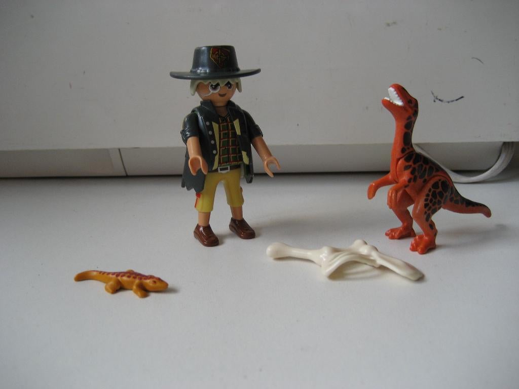 playmobil dino avonturier met raptor, Ophalen of Verzenden, Zo goed als nieuw