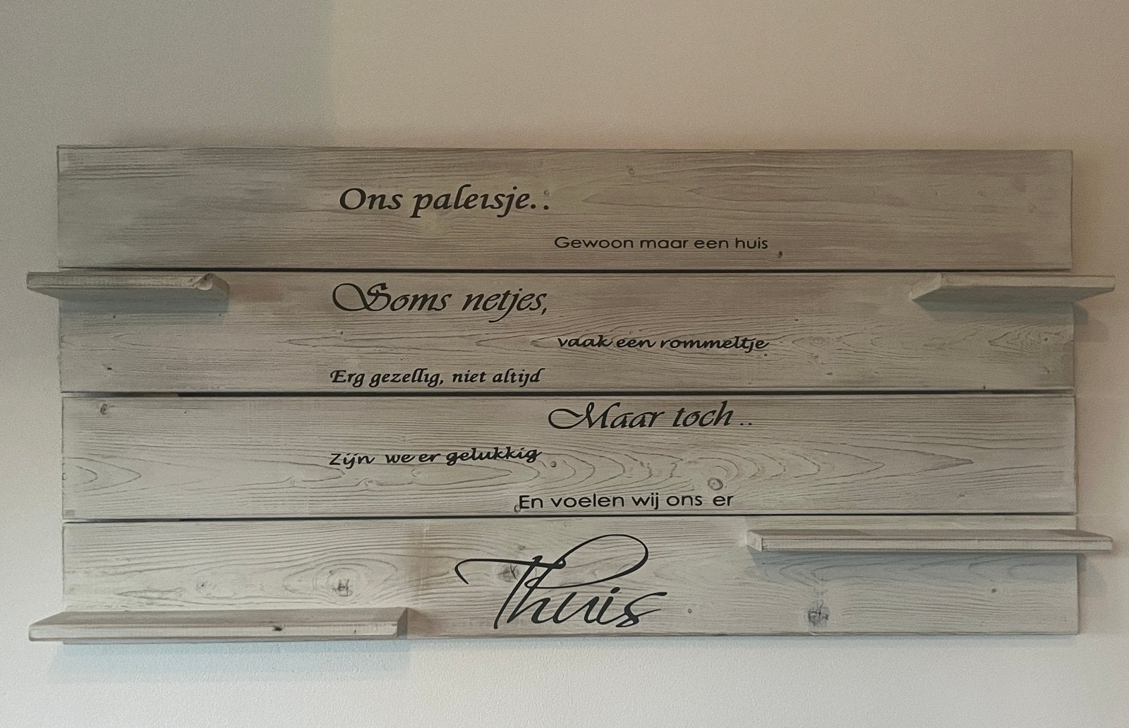 Mooi houten wandbord met tekst 120 x 58 cm, Ophalen, Zo goed als nieuw