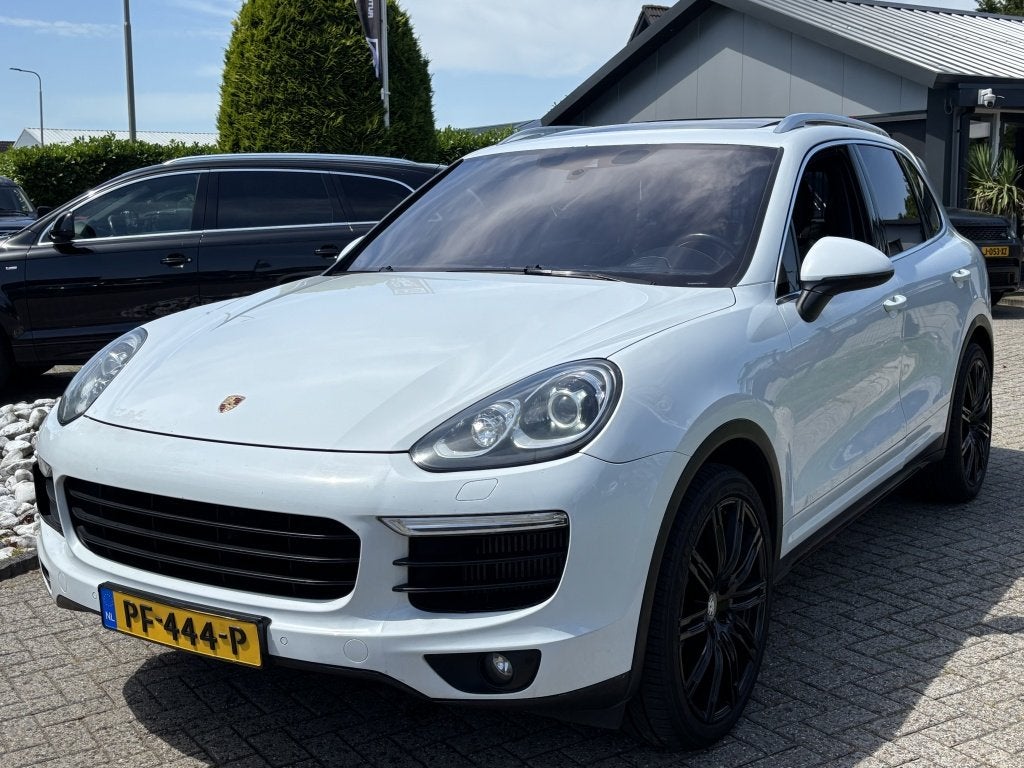 Porsche Cayenne 3.6 S V6 Benzine Wit 2015 Panoramadak Faceli, Automaat, Cayenne, Gebruikt, 138 €/maand