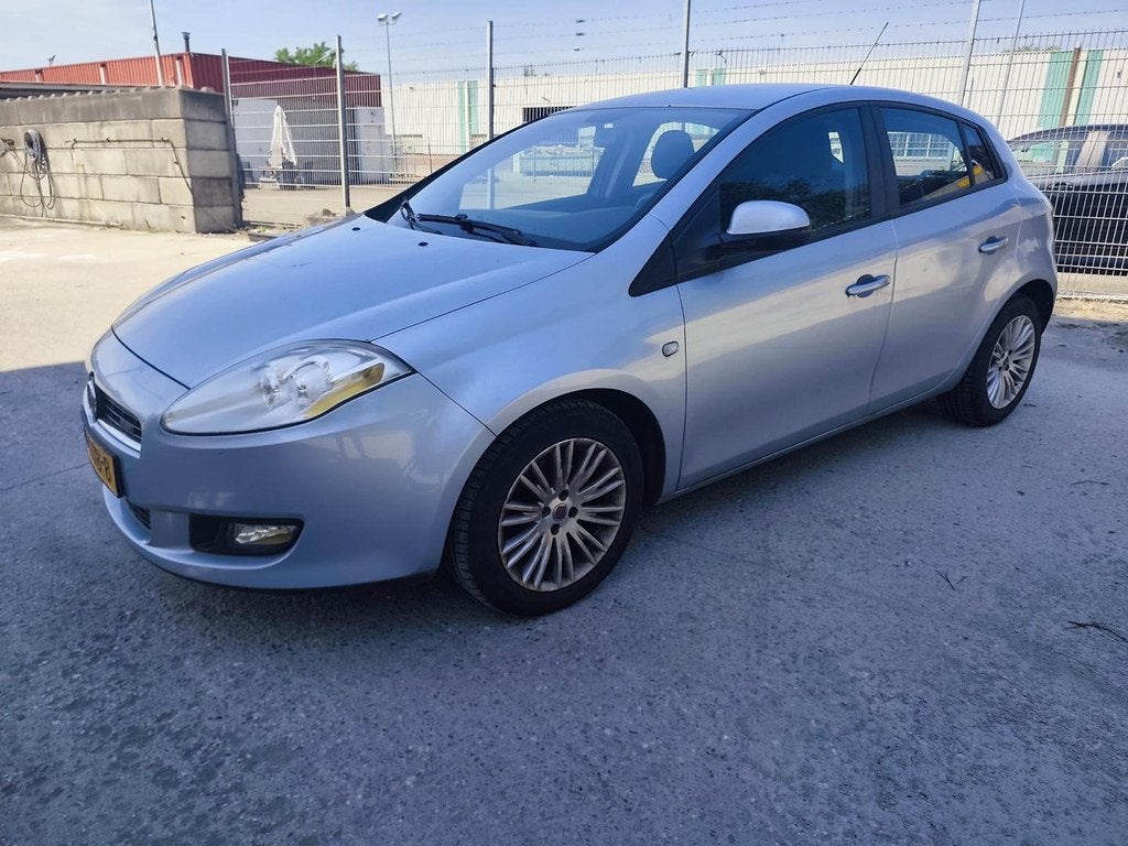 Fiat Bravo 1.4 T-Jet Corporate Clima/Cruise/PDC/LMV, Auto's, Fiat, Voorwielaandrijving, Gebruikt, Zwart, 4 cilinders