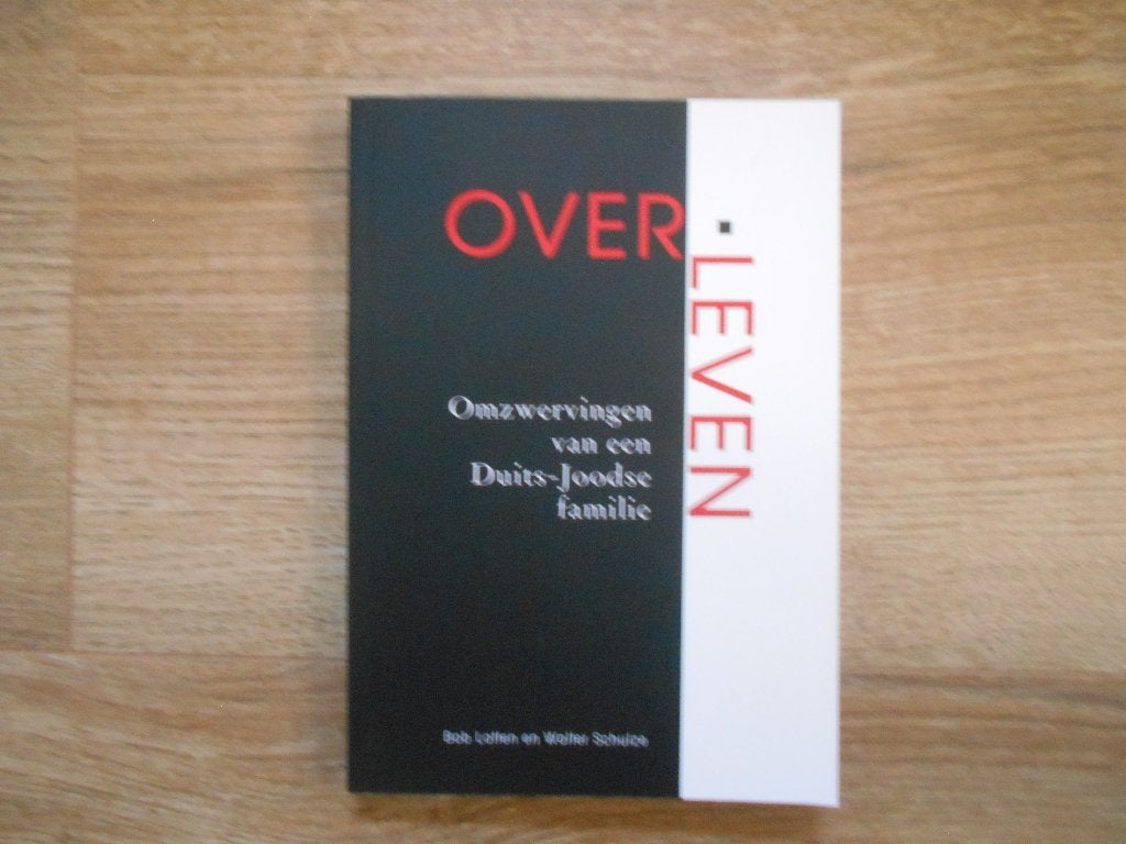 Rob Latten Overleven, Ophalen of Verzenden, Tweede Wereldoorlog, Zo goed als nieuw, Overige onderwerpen
