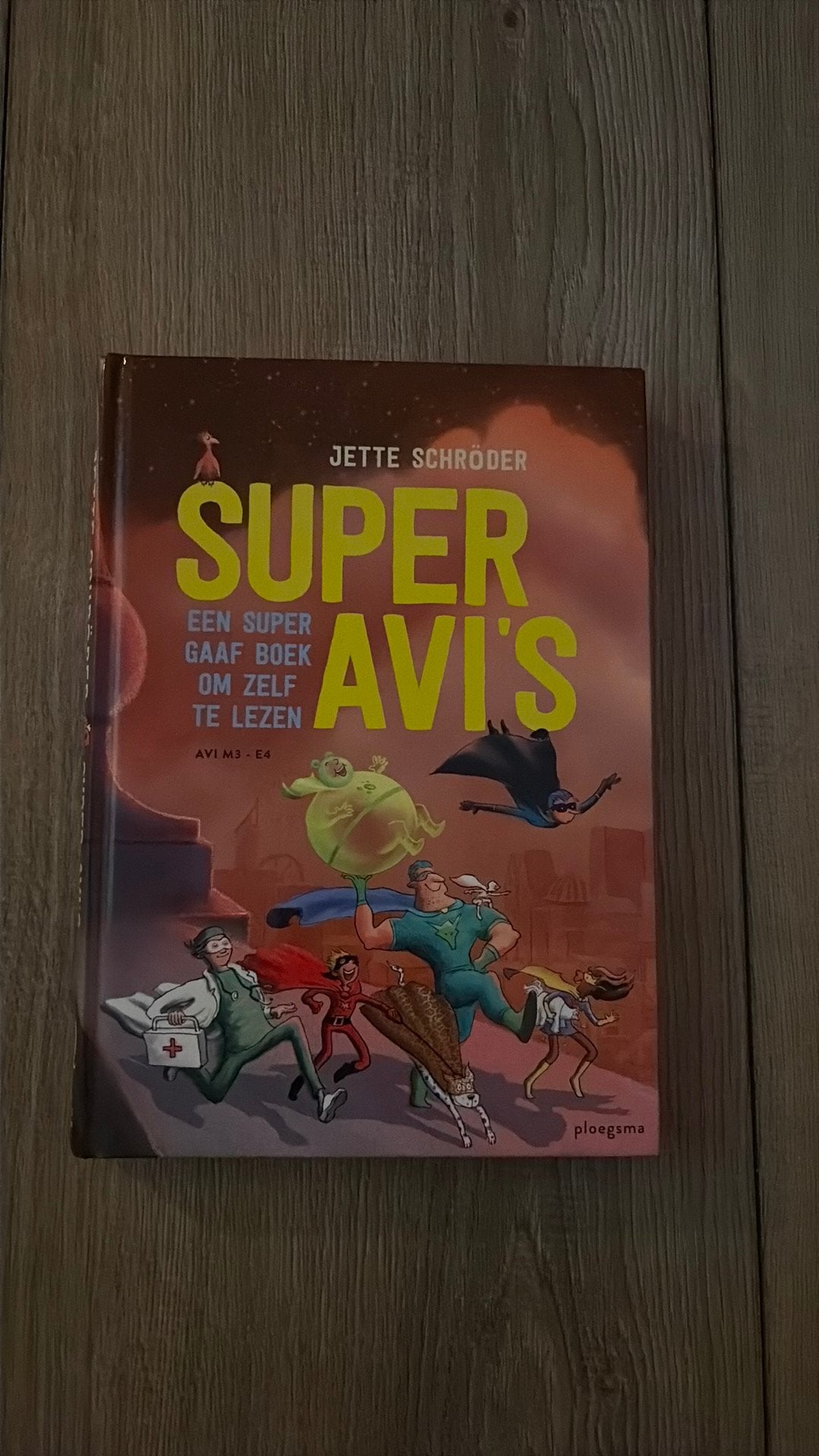 Boek SUPERAVI’S, Ophalen of Verzenden, Gelezen