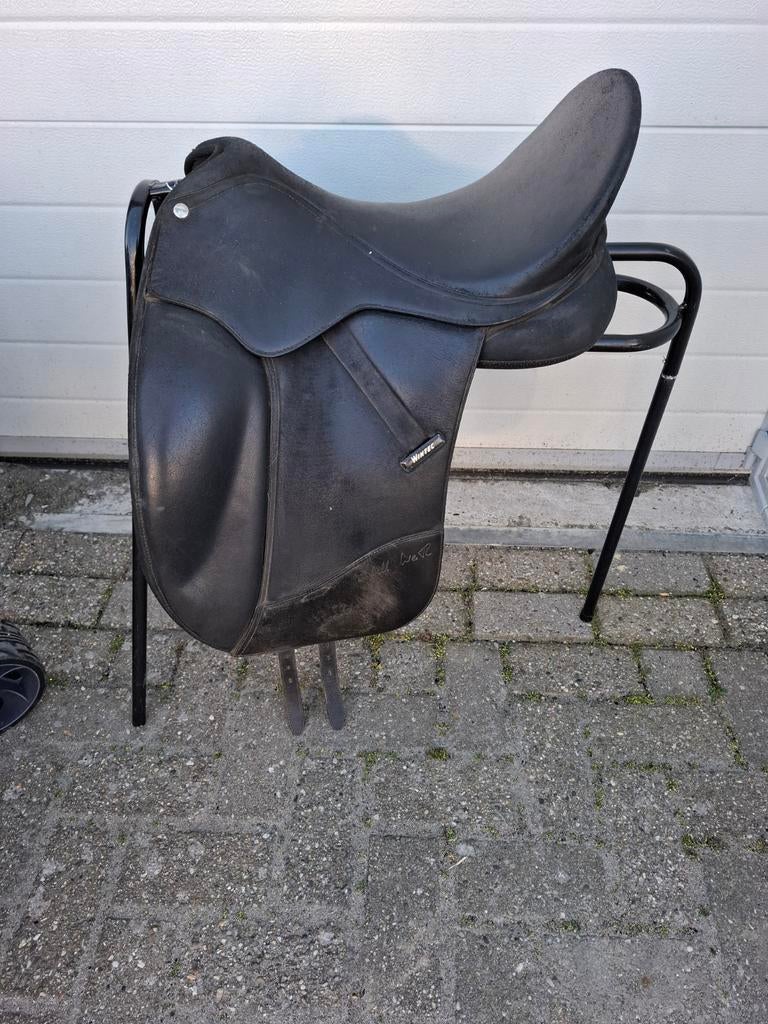Wintec isabell werth 17, Dieren en Toebehoren, Dressuur, Ophalen of Verzenden, Zo goed als nieuw