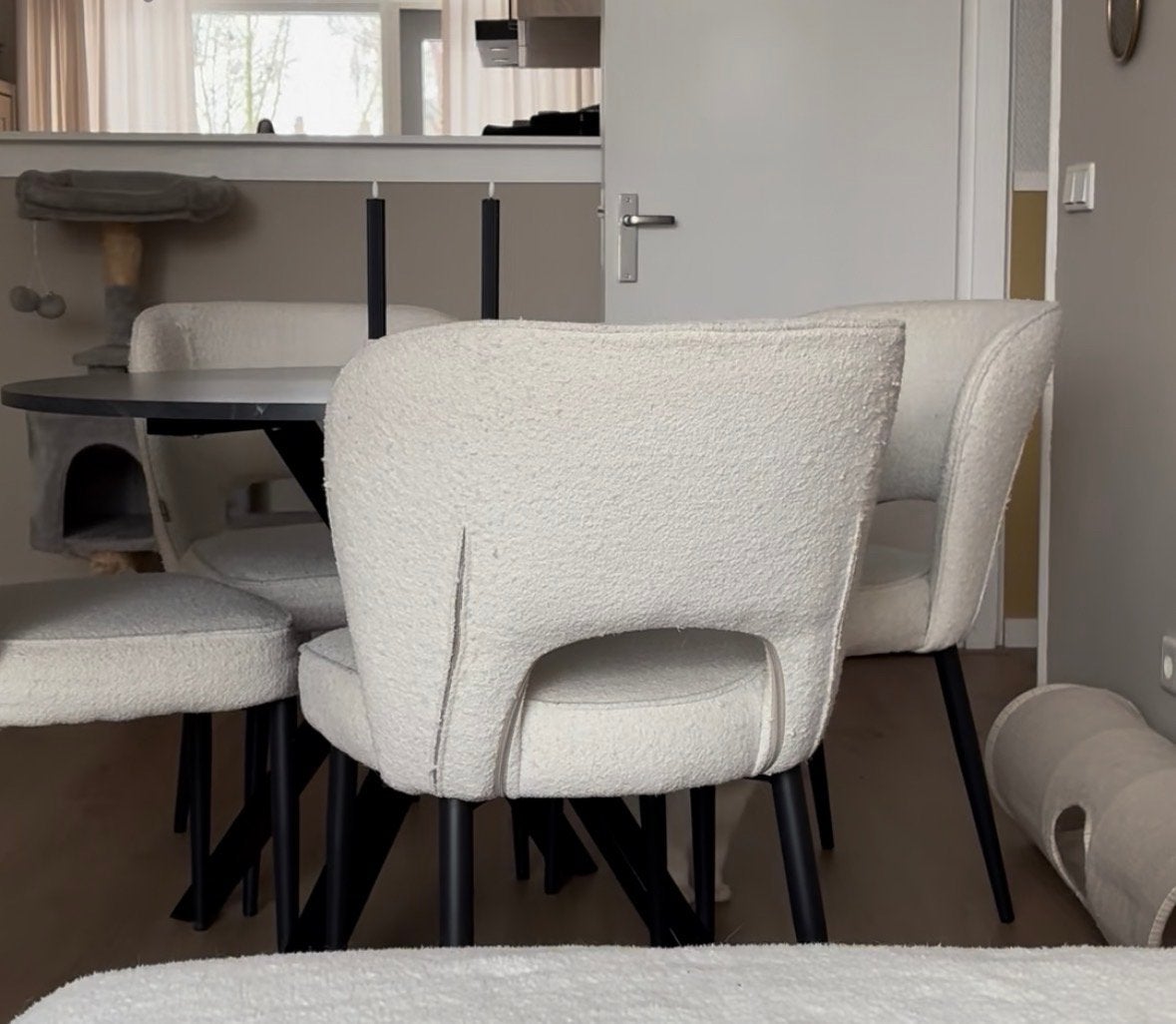 Ronde eettafel met 4 stoelen, Ophalen, 100 tot 150 cm, Rond, Zo goed als nieuw