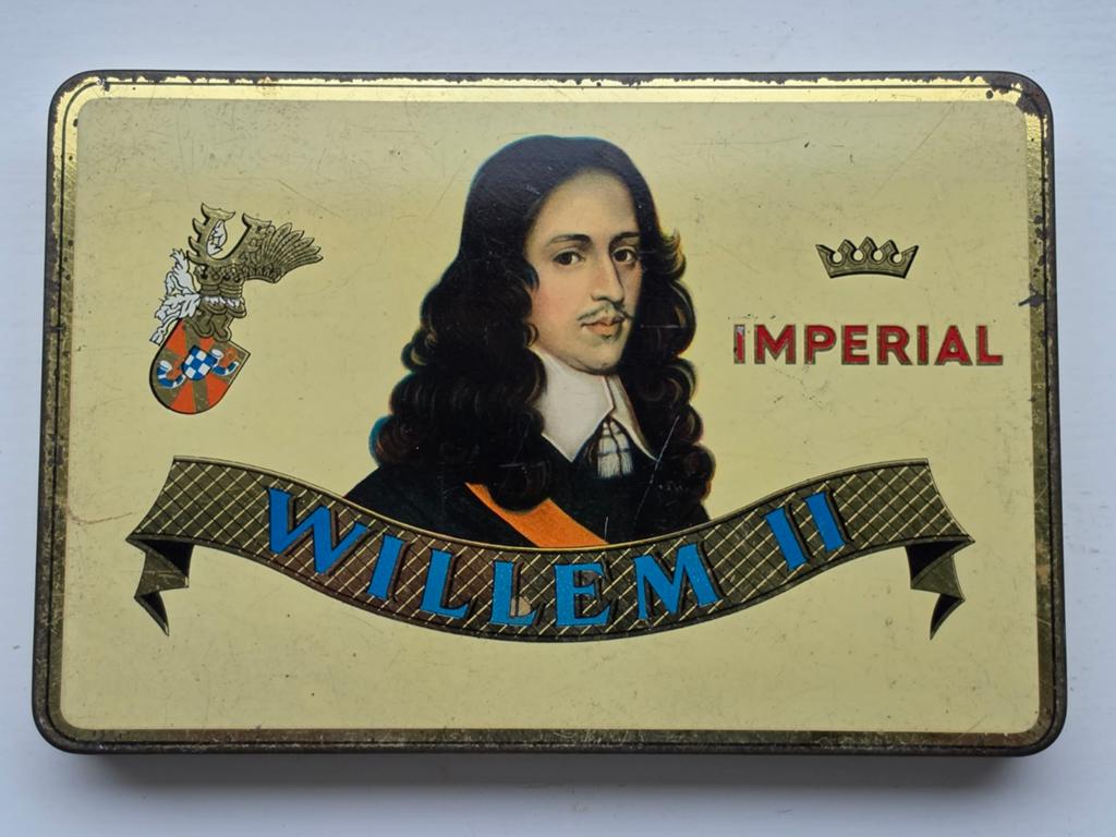 Willem II Imperial sigaren blik Valkenswaard, Ophalen of Verzenden, Gebruikt, Overige