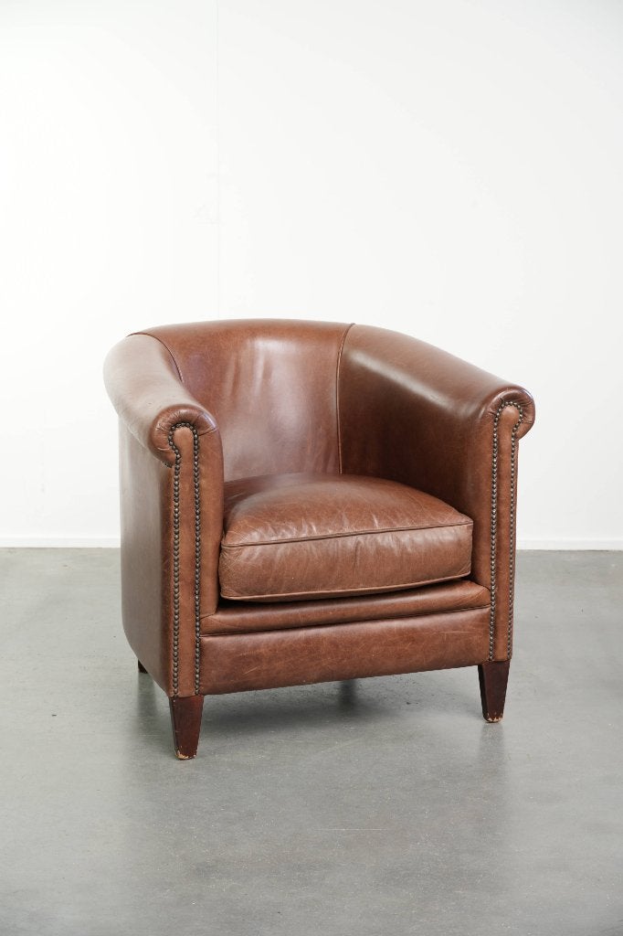 Cognac kleurige rundleren clubfauteuil in Engelse stijl, Ophalen, Gebruikt, /, Engels