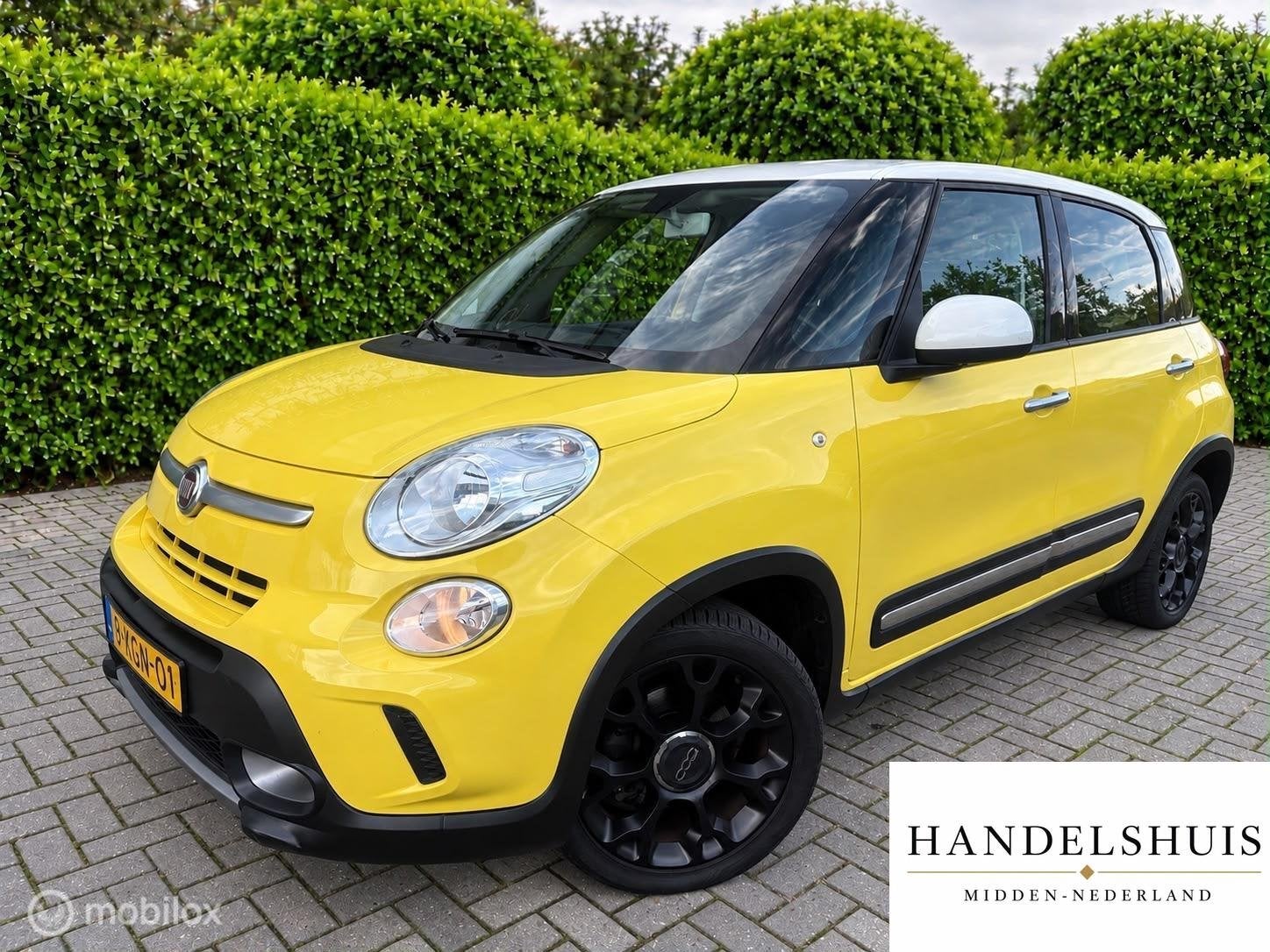 Fiat 500 L 0.9 AircoNaviCruiseVelgenParkeersensorBluetooth, Auto's, Voorwielaandrijving, Dealer onderhouden, Stof, Gebruikt