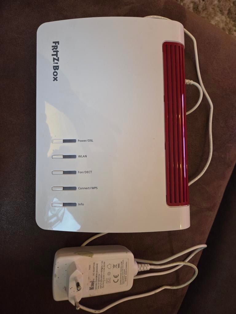 Fritz! Box 7590 XM - Zo goed als nieuw, Ophalen of Verzenden, Zo goed als nieuw, Router met modem, Fritz! Box
