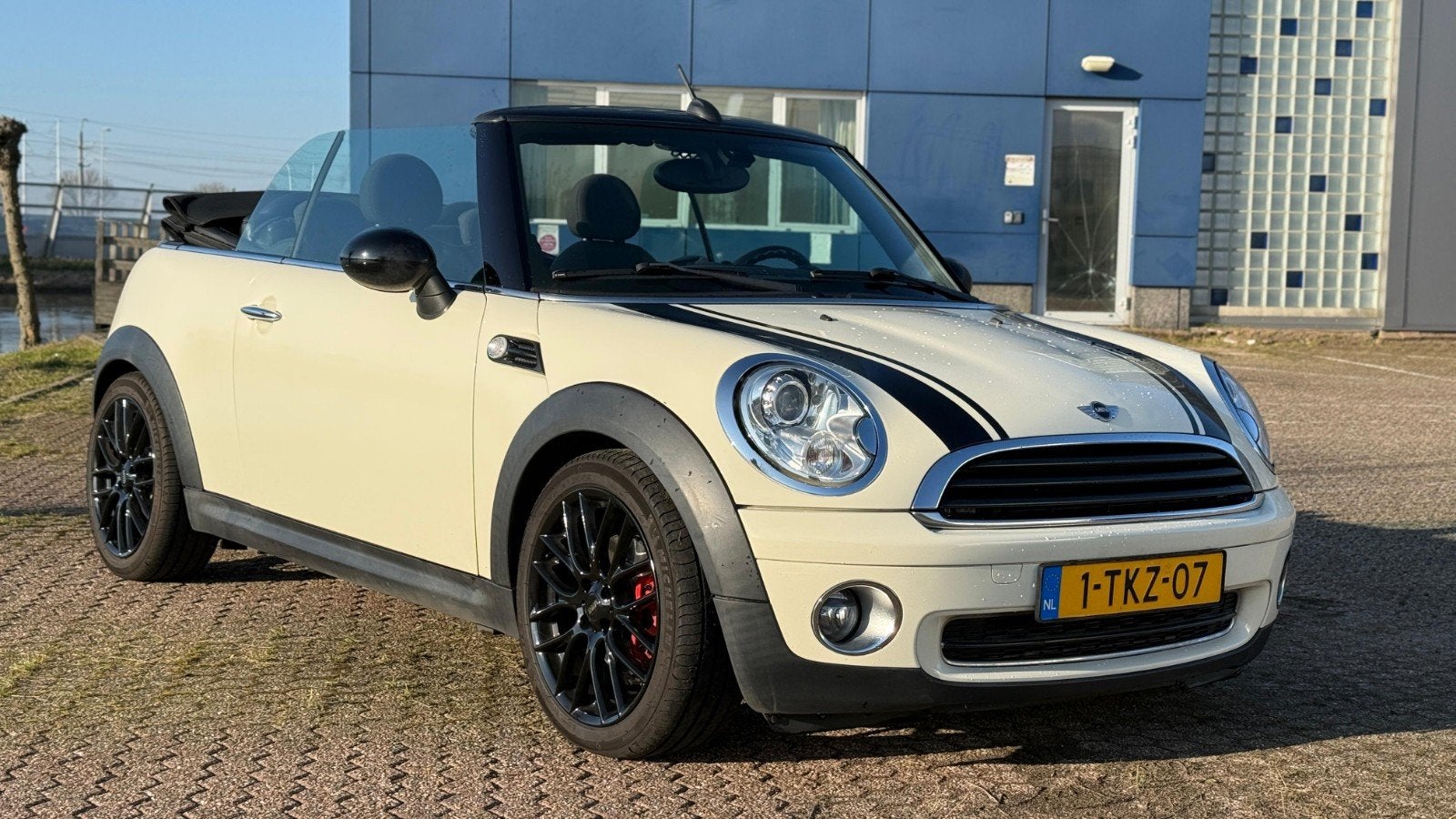 Mini 1.6 Cabrio Automaat (gereviseerde motor), 15 km/l, 4 cilinders, Cabriolet, 4 stoelen
