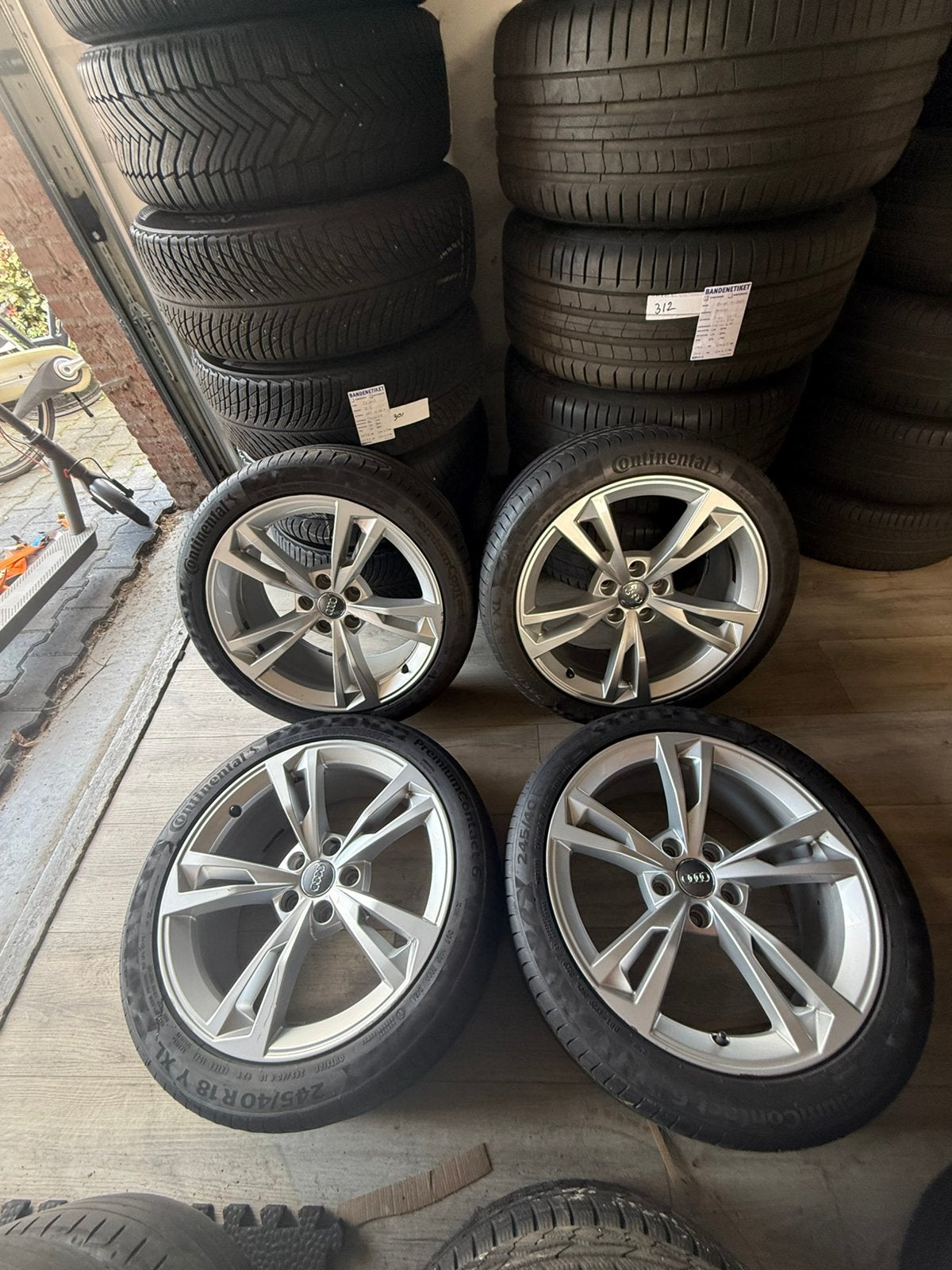 Orgineel audi A4/18inch/ET29, ----, Banden en Velgen, Ophalen of Verzenden, Personenwagen