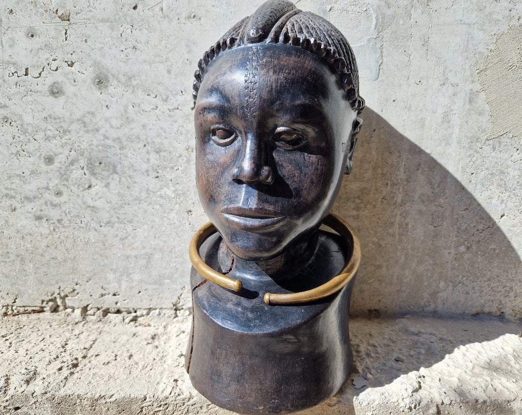 Vintage Tribal Art Buste Afrika, Buste, Handgemaakt, Zwart, Hout
