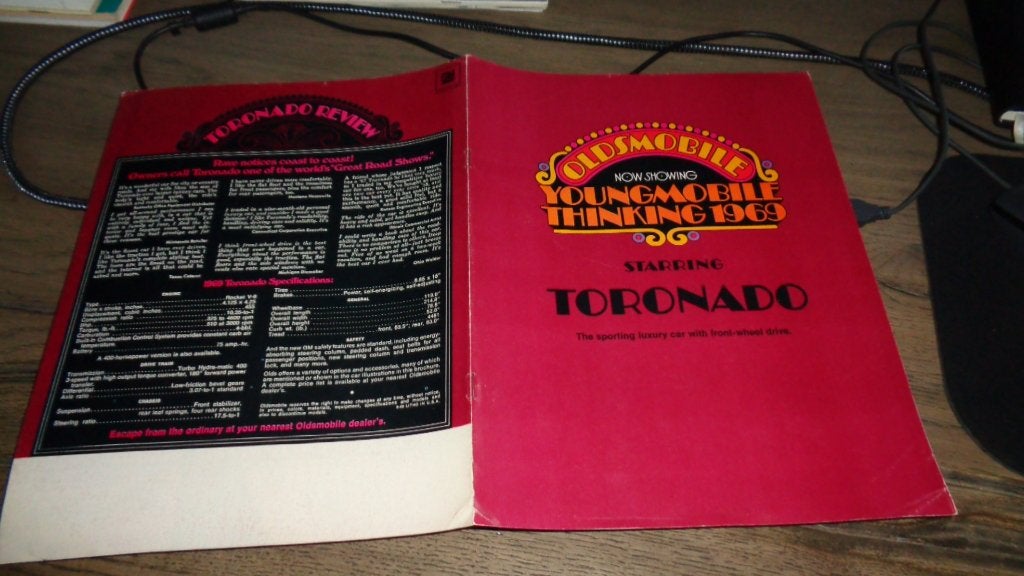 USA Folder OLDSMOBILE TORONADO   1969, Verzenden, Gelezen, Overige merken
