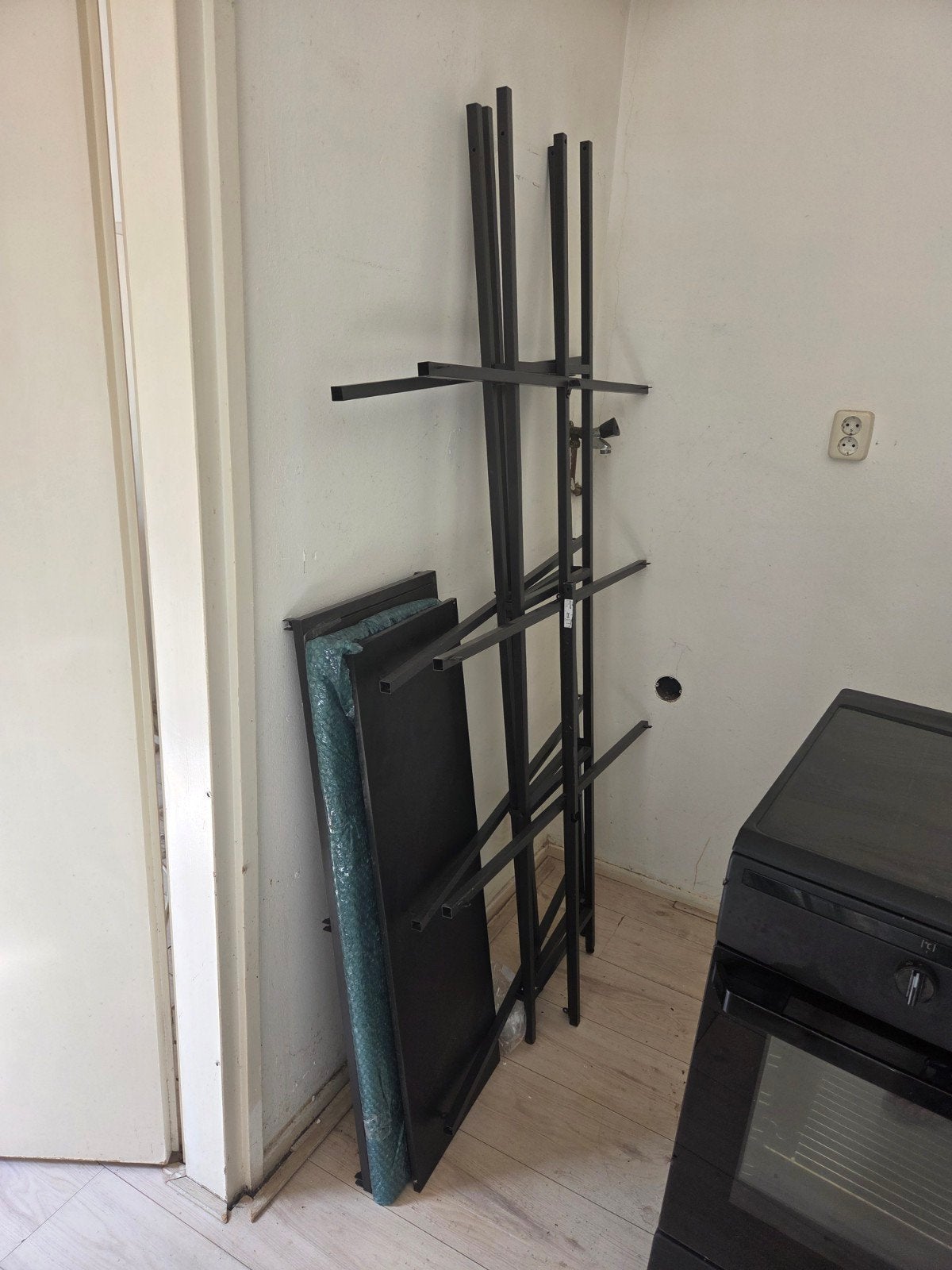 Ikea Vittsjo Stellingkast - Zwart/Glas, Ophalen, Gebruikt