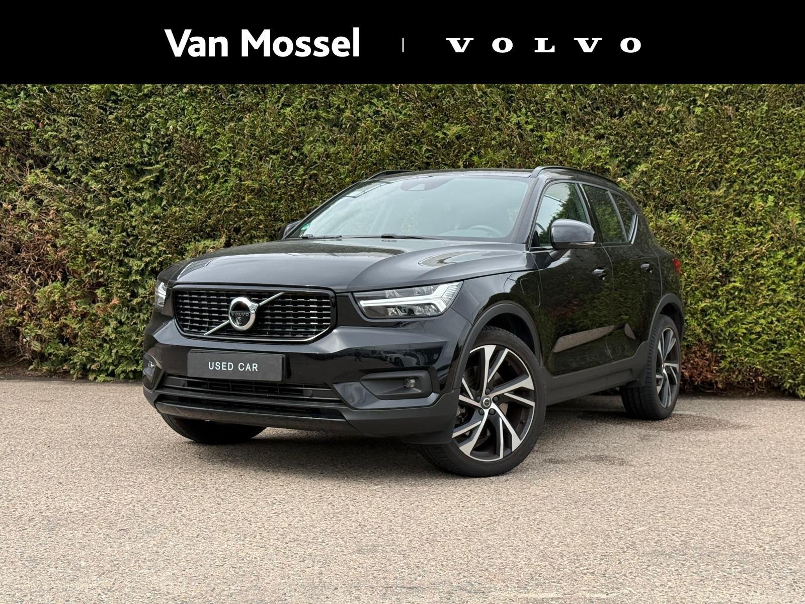 Volvo XC40 T5 Recharge R-Design | Panoramadak | Stoel Verwar, Auto's, 12 maanden, Euro 6, 1712 kg, Zwart
