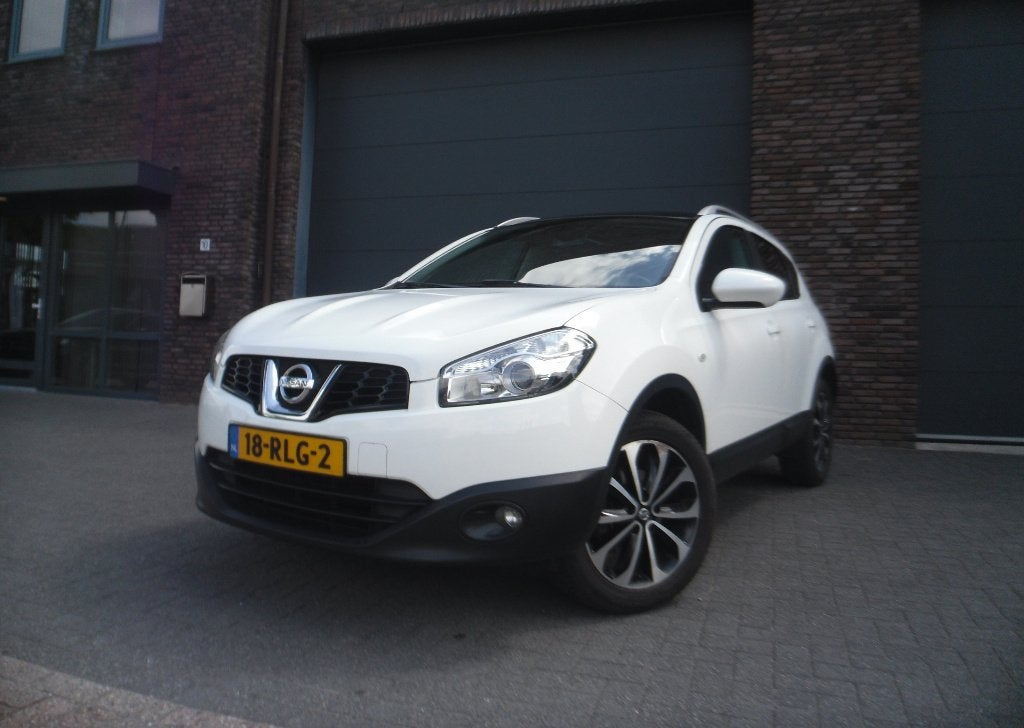 Gereserveerd, Auto's, Voorwielaandrijving, 662 kg, 4 cilinders, Wit