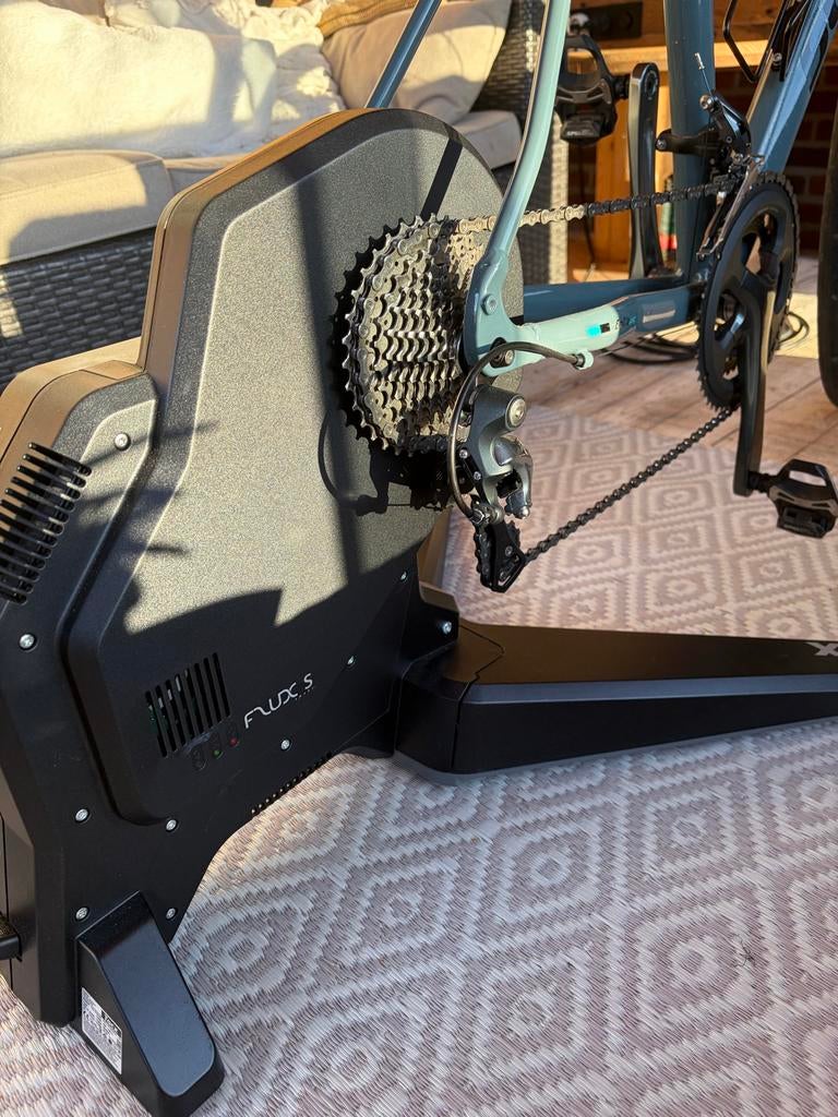 Tacx Flux S Smart Fietstrainer, Sport en Fitness, Ophalen of Verzenden, Zo goed als nieuw, Benen, Overige typen