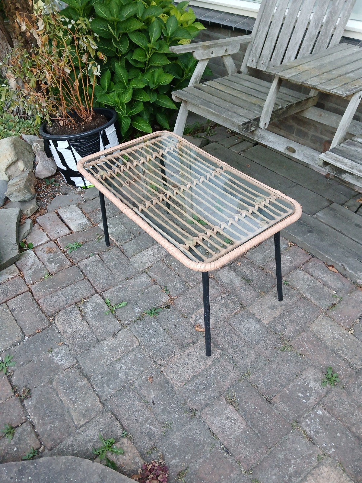 Klein tuintafeltje met glazen blad gratis!!, Ophalen, Gebruikt, Rechthoekig, Metaal